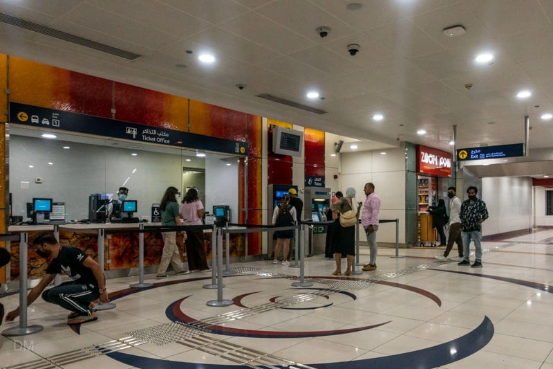 Mall of the Emirates Metro Station Red Line